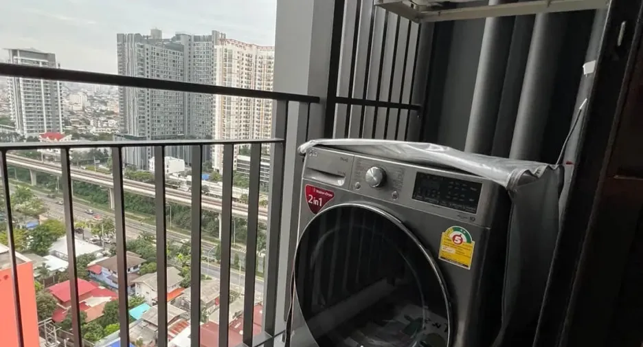 For rent 1 bed condo in Thon Buri, Bangkok