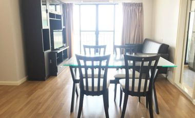 Condo en alquiler de 2 habitaciones en Yan Nawa, Bangkok
