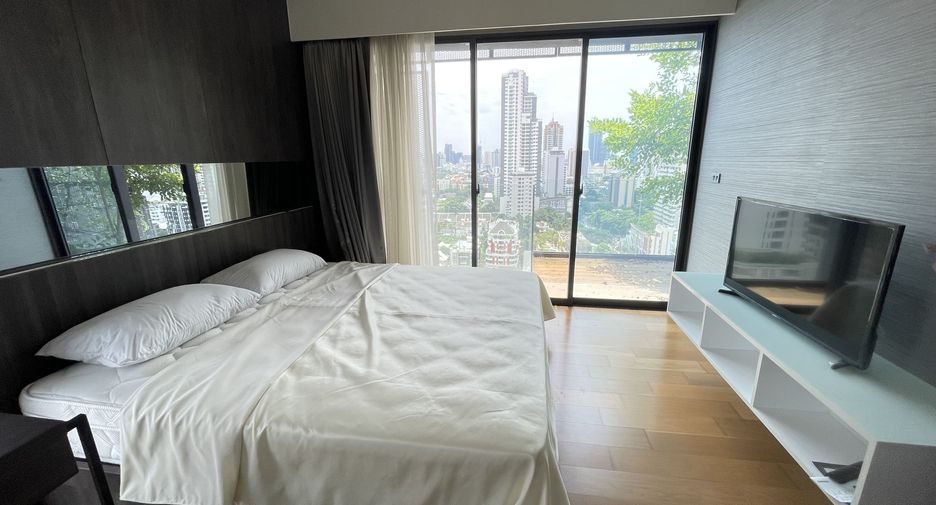 For rent 2 ベッドルーム condo in Watthana, Bangkok