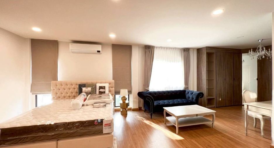 For rent 4 bedrooms apartment in Bang Phli, Samut Prakan