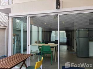 For rent 3 bedrooms townhouse in Yan Nawa, Bangkok