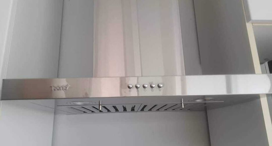 For rent 3 bedrooms townhouse in Yan Nawa, Bangkok