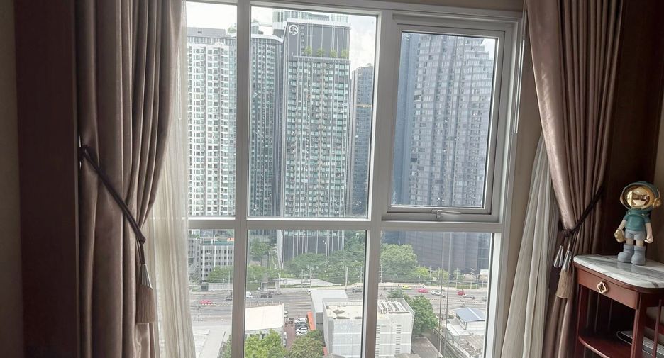À louer 1 chambre condo à Huai Khwang, Bangkok