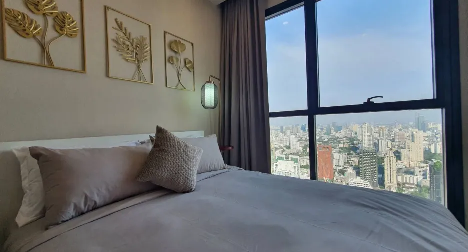 À louer 2 chambres condo à Khlong Toei, Bangkok