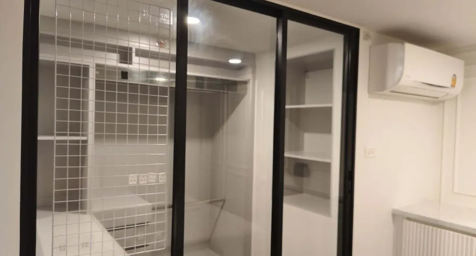 For rent 1 bed condo in Ratchathewi, Bangkok
