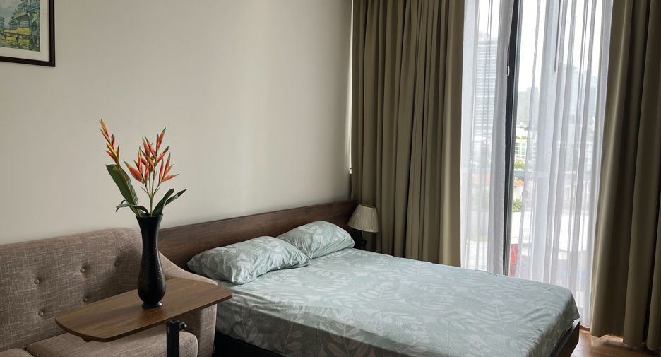 Wohnung zur Miete mit Studio in Khlong Toei, Bangkok