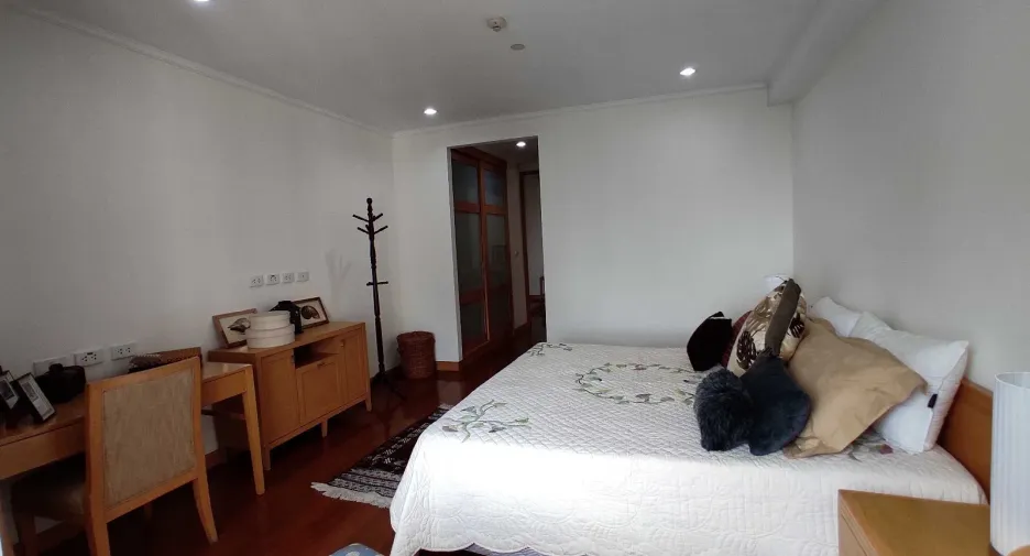 出租 3 卧室 公寓 在 Khlong Toei, 曼谷
