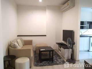 For rent 2 bedrooms condo in Huai Khwang, Bangkok