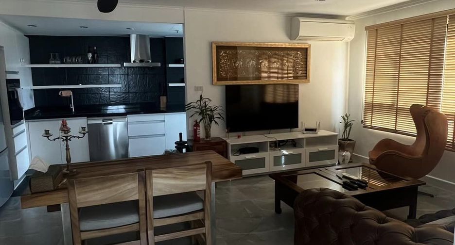 For rent 2 bedrooms condo in Suan Luang, Bangkok