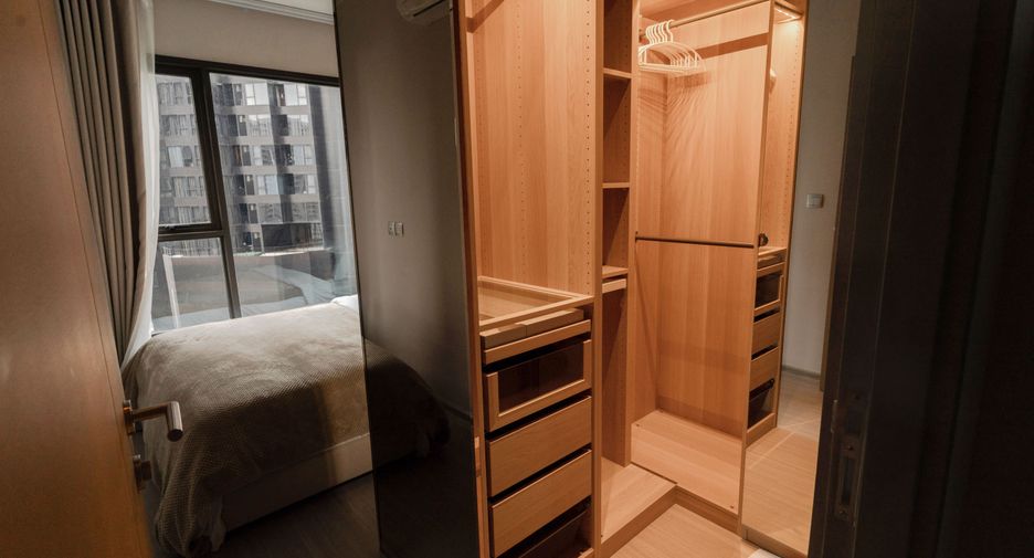 For rent 1 bed condo in Huai Khwang, Bangkok