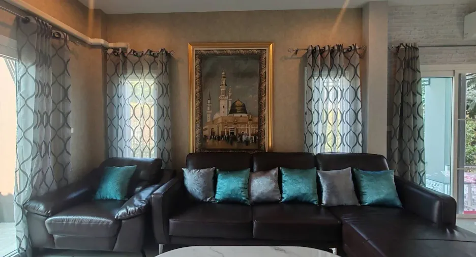 For sale 4 bedrooms house in Hang Dong, Chiang Mai