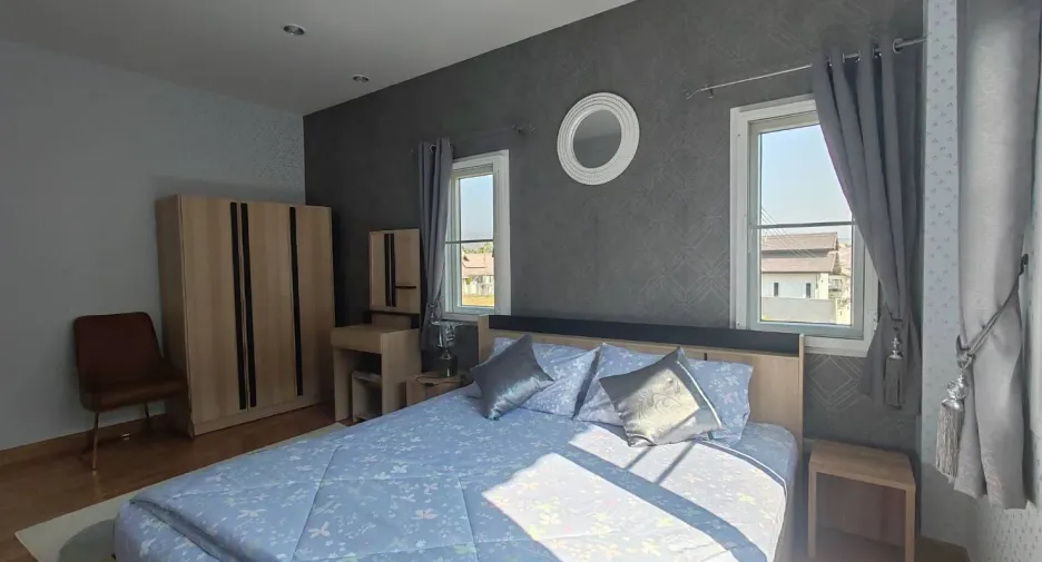 For sale 4 bedrooms house in Hang Dong, Chiang Mai