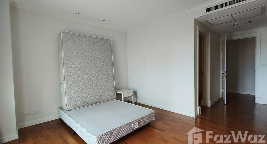 Apartment zur Miete mit 3 Zimmer in Sathon, Bangkok