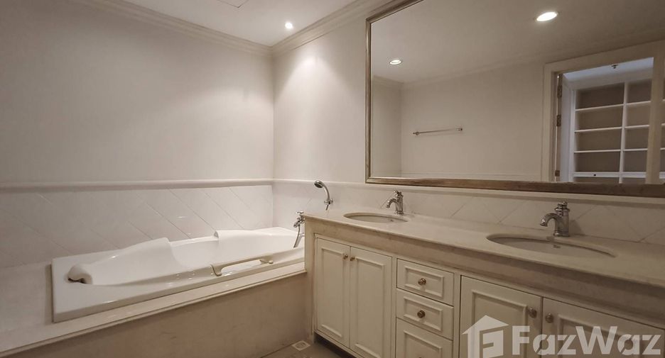 Apartment zur Miete mit 3 Zimmer in Sathon, Bangkok