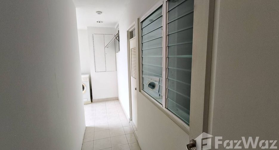 Apartment zur Miete mit 3 Zimmer in Sathon, Bangkok