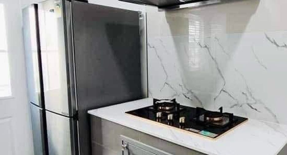 For rent 4 bedrooms house in Prawet, Bangkok