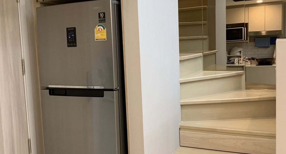 Condo en alquiler de 1 habitaciones en Sathon, Bangkok