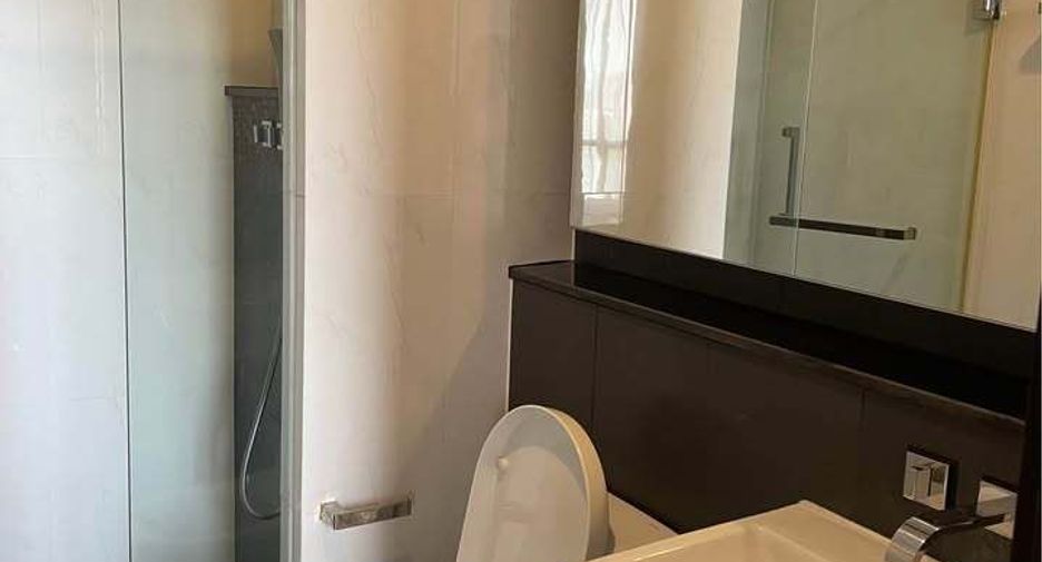 À louer studio condo à Huai Khwang, Bangkok