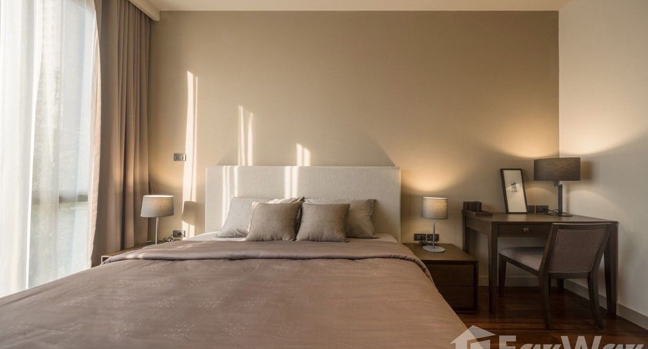For rent 2 bedrooms apartment in Khlong Toei, Bangkok