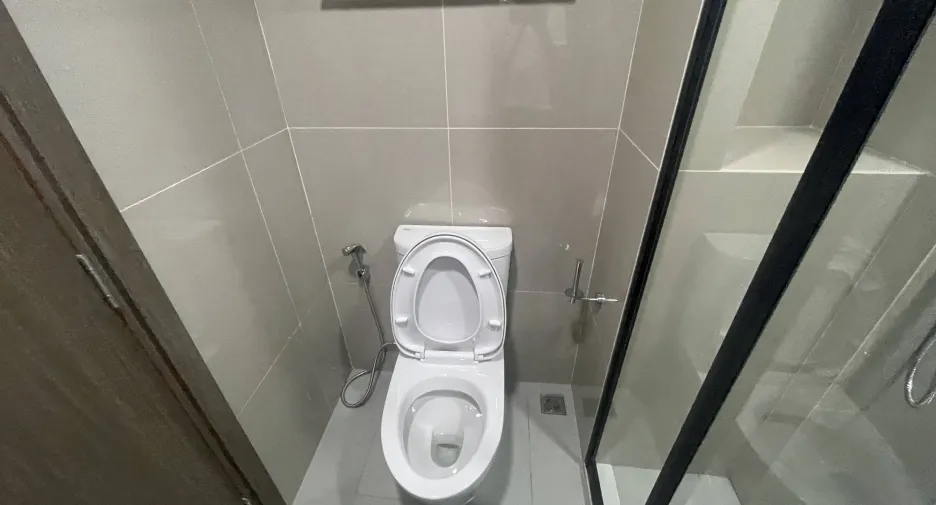 For rent 1 bed condo in Phaya Thai, Bangkok