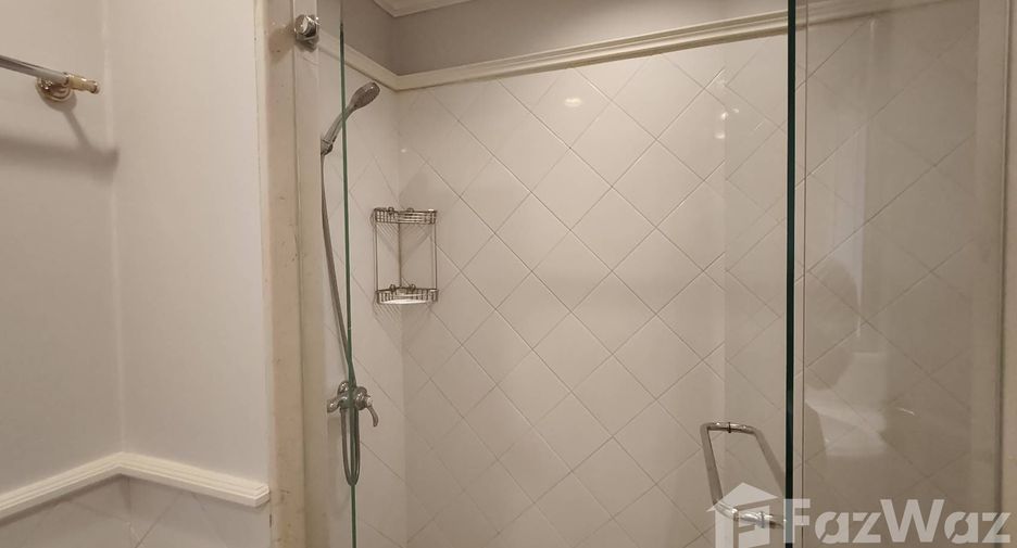 Wohnung zur Miete mit 3 Zimmer in Sathon, Bangkok