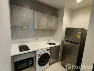 À louer 1 chambre condo à Huai Khwang, Bangkok