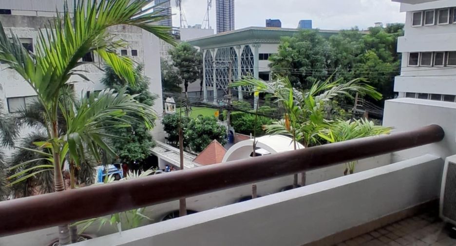 Condo en alquiler de 2 habitaciones en Sathon, Bangkok