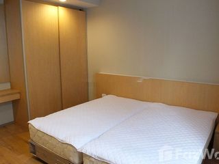 Apartamento en alquiler de 2 habitaciones en Khlong Toei, Bangkok
