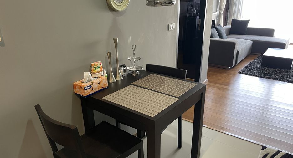 Condo en alquiler de 1 habitaciones en Pathum Wan, Bangkok