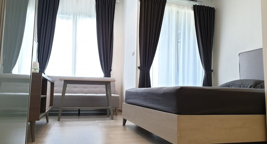Wohnung zur Miete mit Studio in Huai Khwang, Bangkok