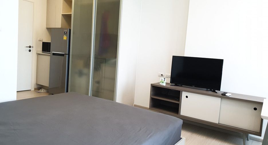 Wohnung zur Miete mit Studio in Huai Khwang, Bangkok