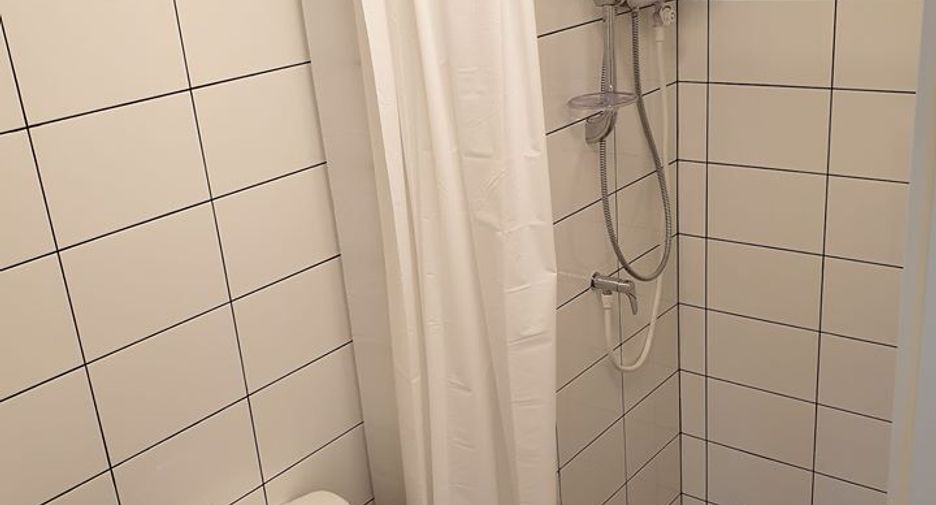 Wohnung zur Miete mit Studio in Huai Khwang, Bangkok