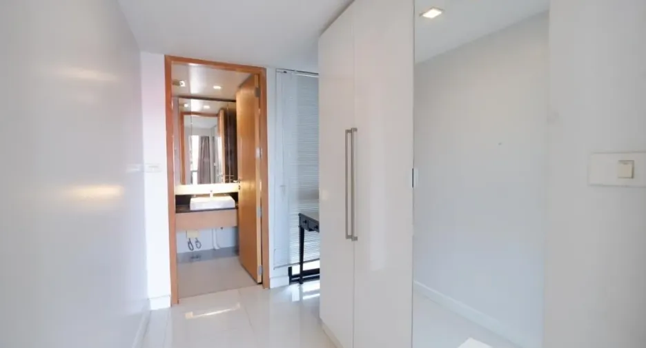 Condo en alquiler de 1 habitaciones en Khlong Toei, Bangkok