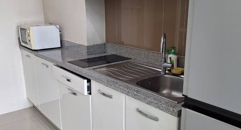 Wohnung zur Miete mit 1 Zimmer in Sathon, Bangkok