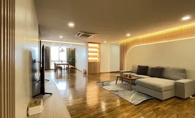 For rent 3 ベッドルーム condo in Khlong Toei, Bangkok