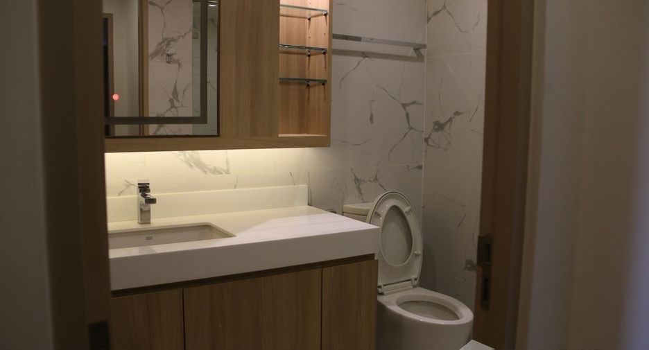 Condo en alquiler de 2 habitaciones en Pathum Wan, Bangkok