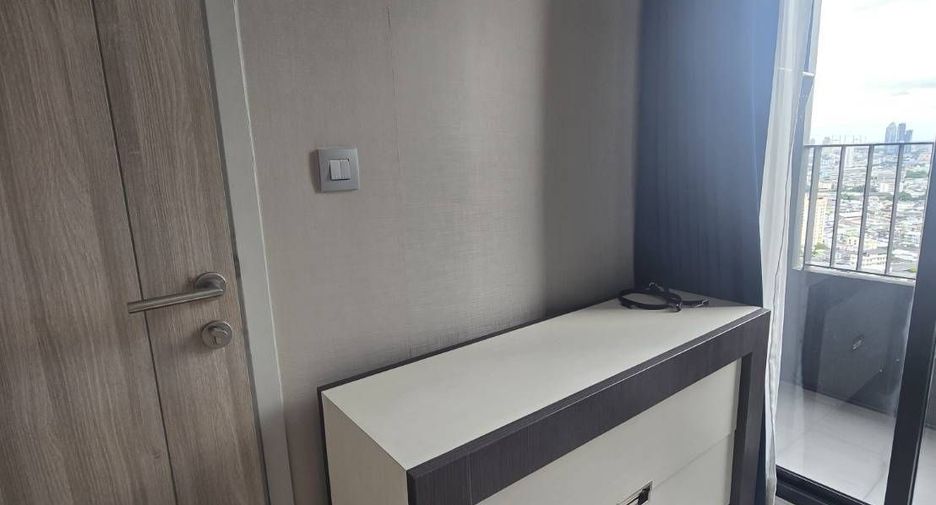 For rent 1 bed condo in Sathon, Bangkok