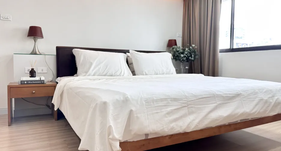 For rent 1 bed condo in Pathum Wan, Bangkok