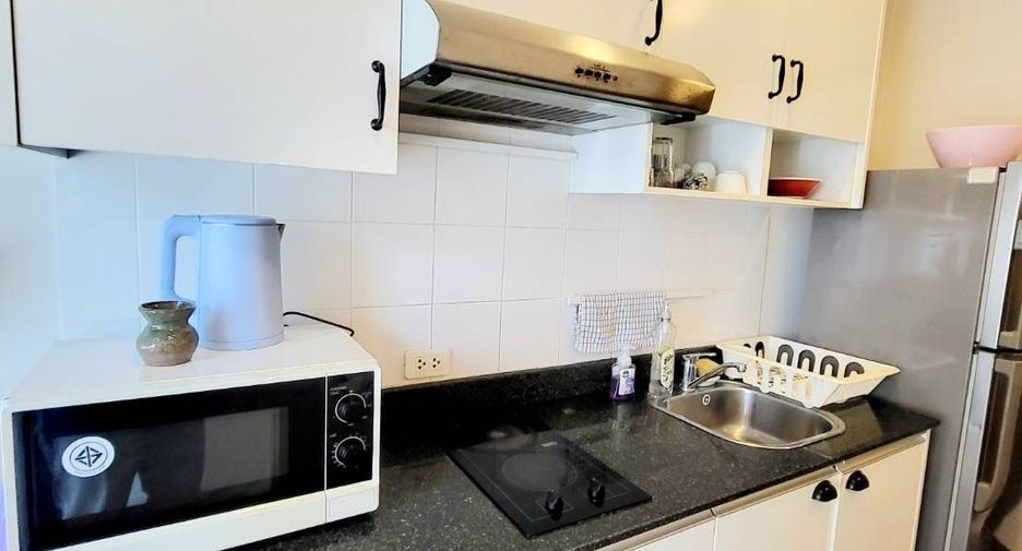 For rent 1 bed condo in Khlong Toei, Bangkok