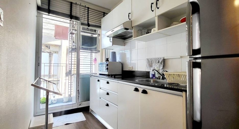 For rent 1 bed condo in Khlong Toei, Bangkok