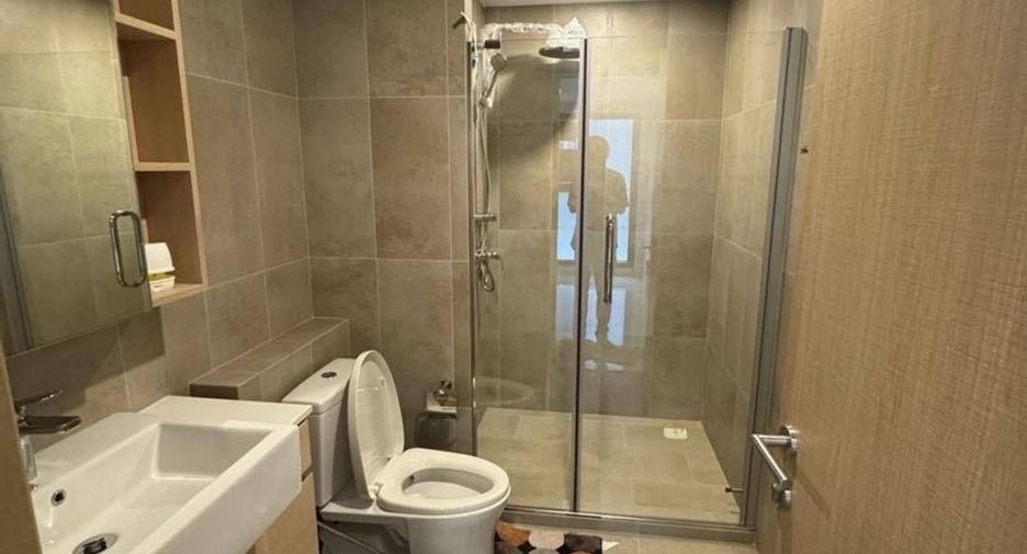 Wohnung zur Miete mit 1 Zimmer in Yan Nawa, Bangkok