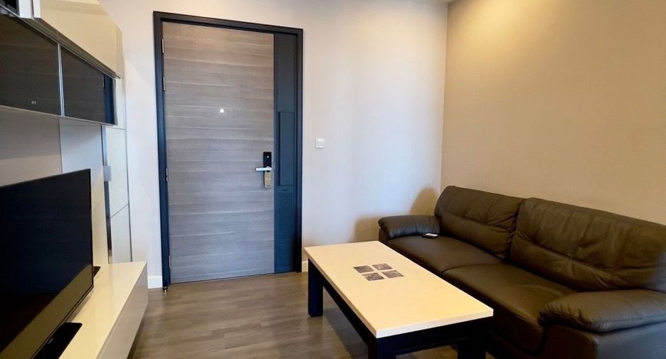 For rent 1 bed condo in Sathon, Bangkok