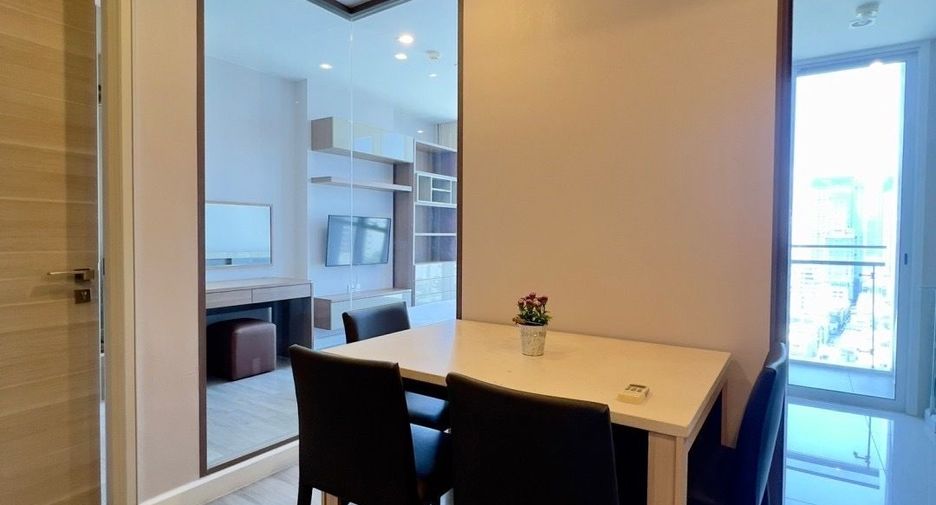 For rent 1 bed condo in Sathon, Bangkok