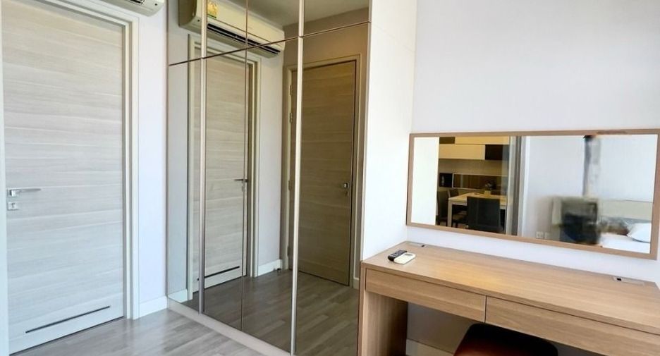 For rent 1 bed condo in Sathon, Bangkok