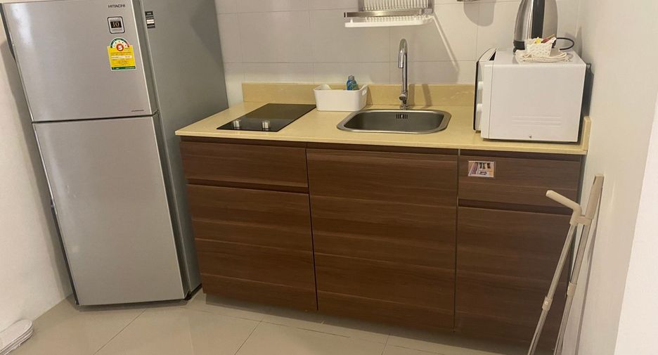 Аренда 1 кровать кондо в Патхум Щан, Бангкок