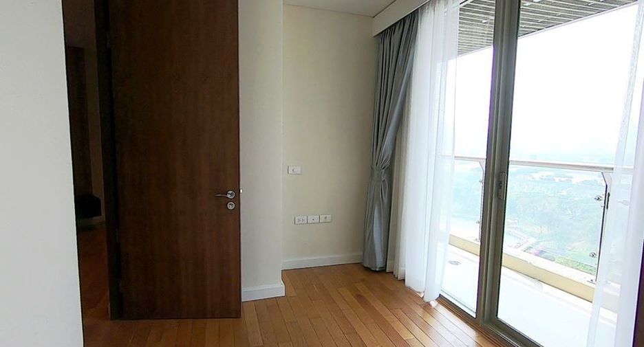 Wohnung zur Miete mit 2 Zimmer in Khlong Toei, Bangkok