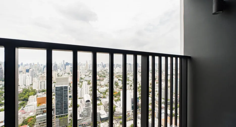 For rent 1 bed condo in Watthana, Bangkok