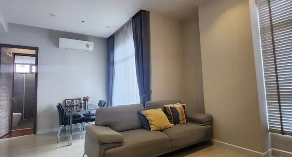 Wohnung zur Miete mit 2 Zimmer in Phra Khanong, Bangkok