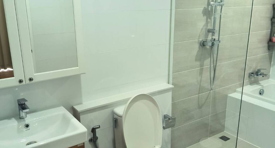 For rent 2 ベッドルーム apartment in Khlong Toei, Bangkok
