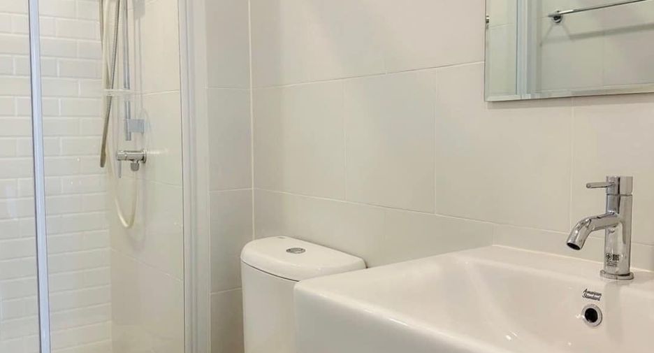 For rent スタジオ condo in Wang Thonglang, Bangkok
